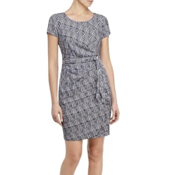 NYDJ Veronica Ruched Tie Waist Pink and White Striped Dress Size 14 - Picture 2 of 9